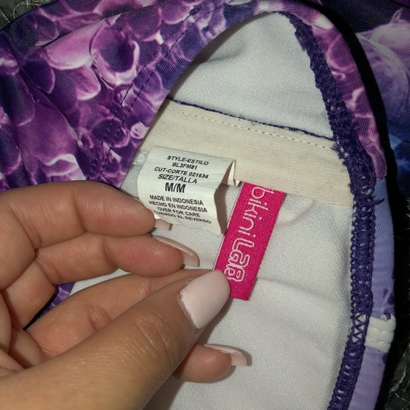 Bikini Lab two piece. - Picture 5 of 6